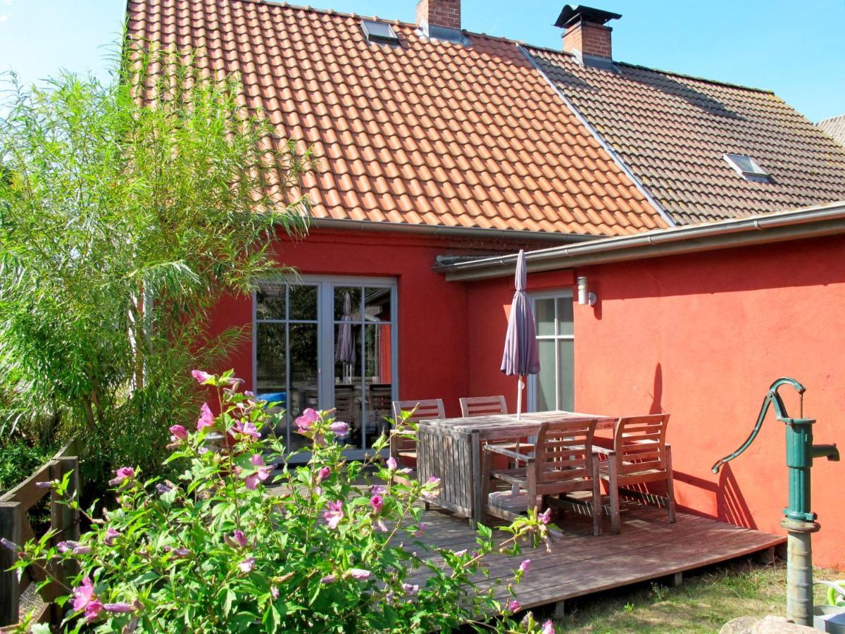 Holiday Home Kapitaenshaus Leo By Interhome Leopoldshagen エクステリア 写真