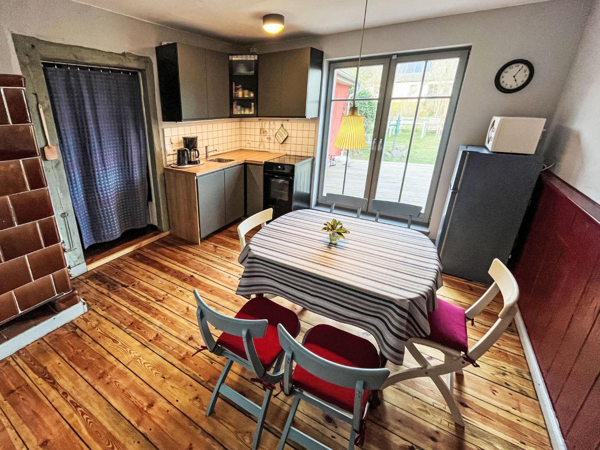 Holiday Home Kapitaenshaus Leo By Interhome Leopoldshagen エクステリア 写真
